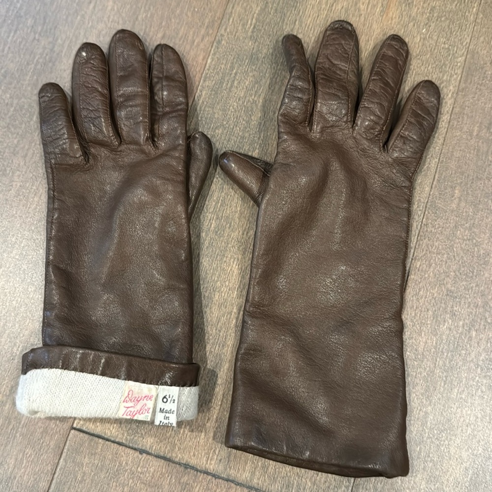 Brown leather, Size 6.5 wayne taylor lined gloves made in italy